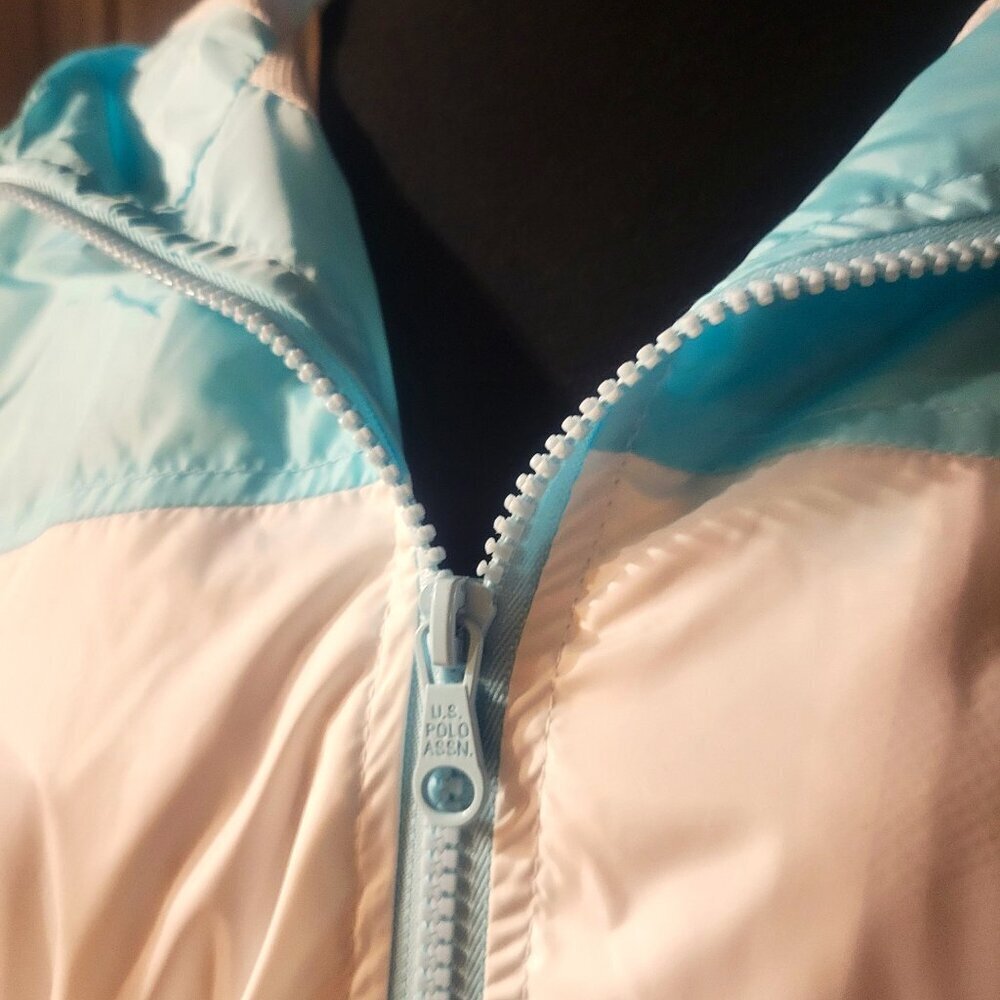 NWT US Polo Assn Lt Blue/White Windbreaker - Size L - Picture 3 of 10